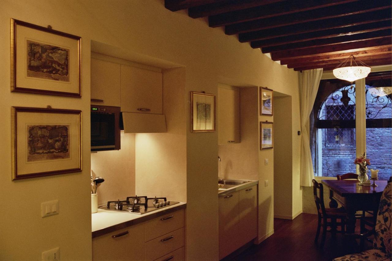 Appartement Al Pozzo Dei Scoacamini, 100 M From San Marco, Ground Floor à Venise Extérieur photo